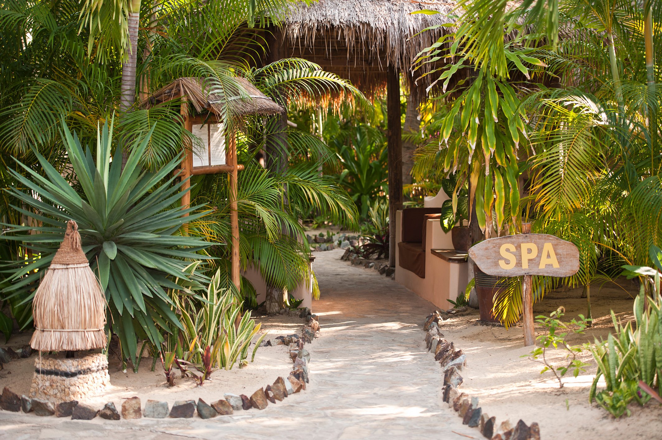 Tropical luxury resort Spa entrance